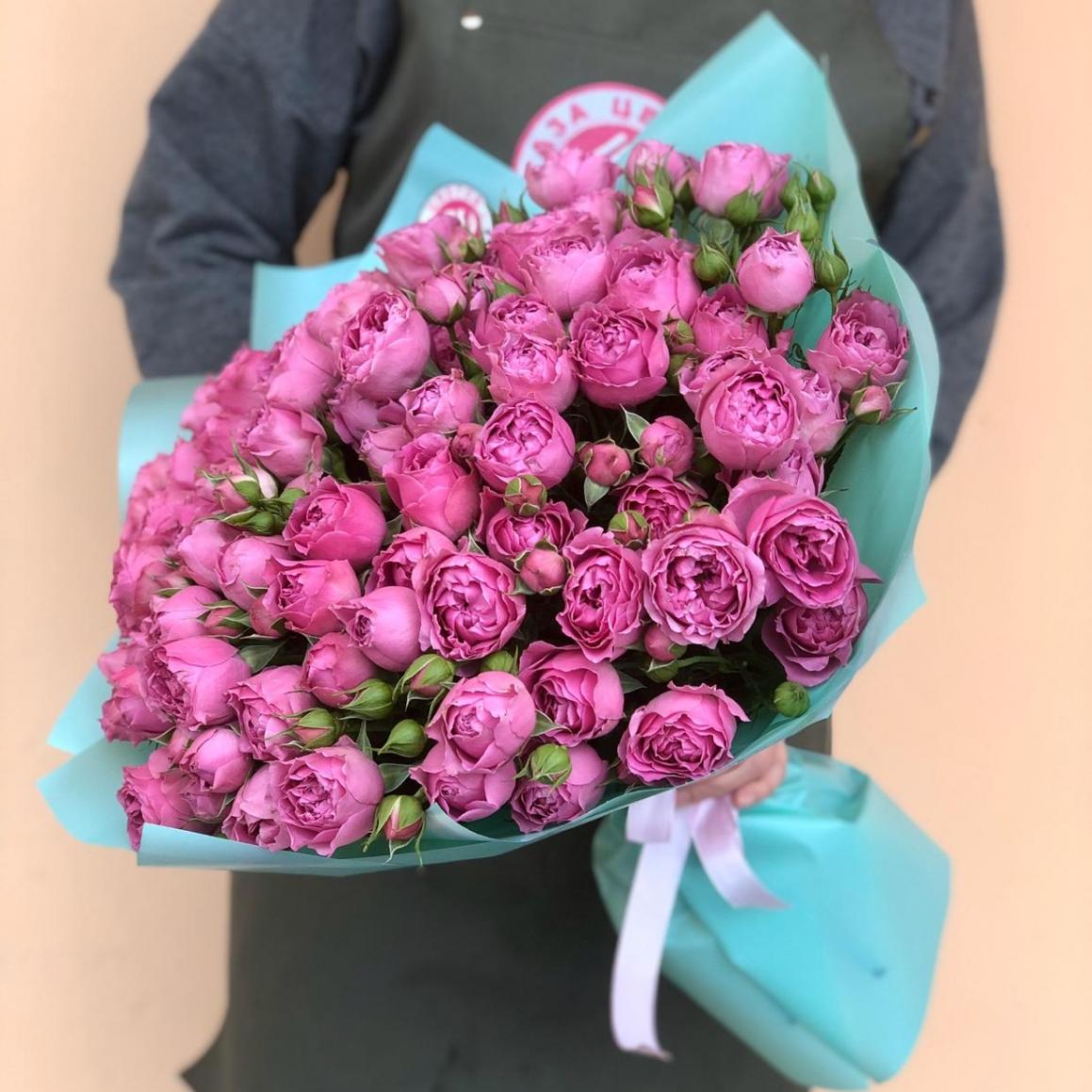 Букет из кустовых розовых роз артикул букета: 188496